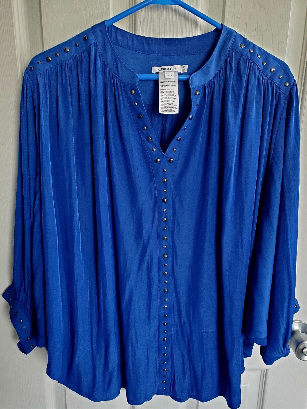 Chico's Royal Blue Dolman Sleeve V-Neck Studded Top Size 2.5 (US 14)